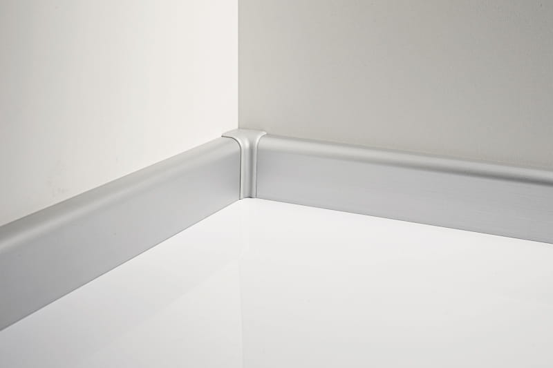 Narożnik wewnętrzny do listwy 97/4SF komplet 4 szt.